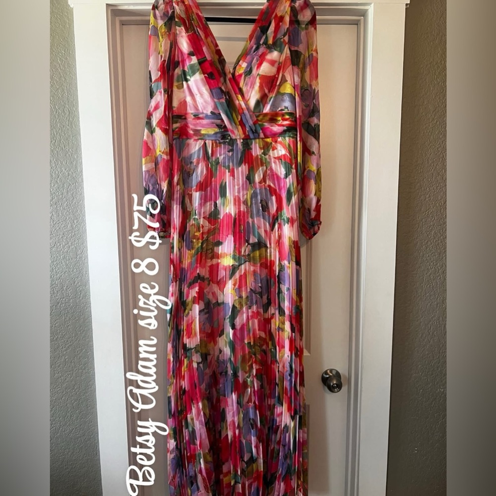 Betsy Adams size 8 Garden Party Dress.
